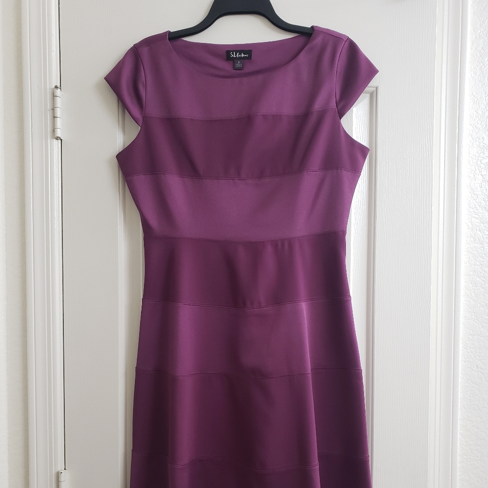 Purple S.L. Fashions knee length cap-sleeve dress